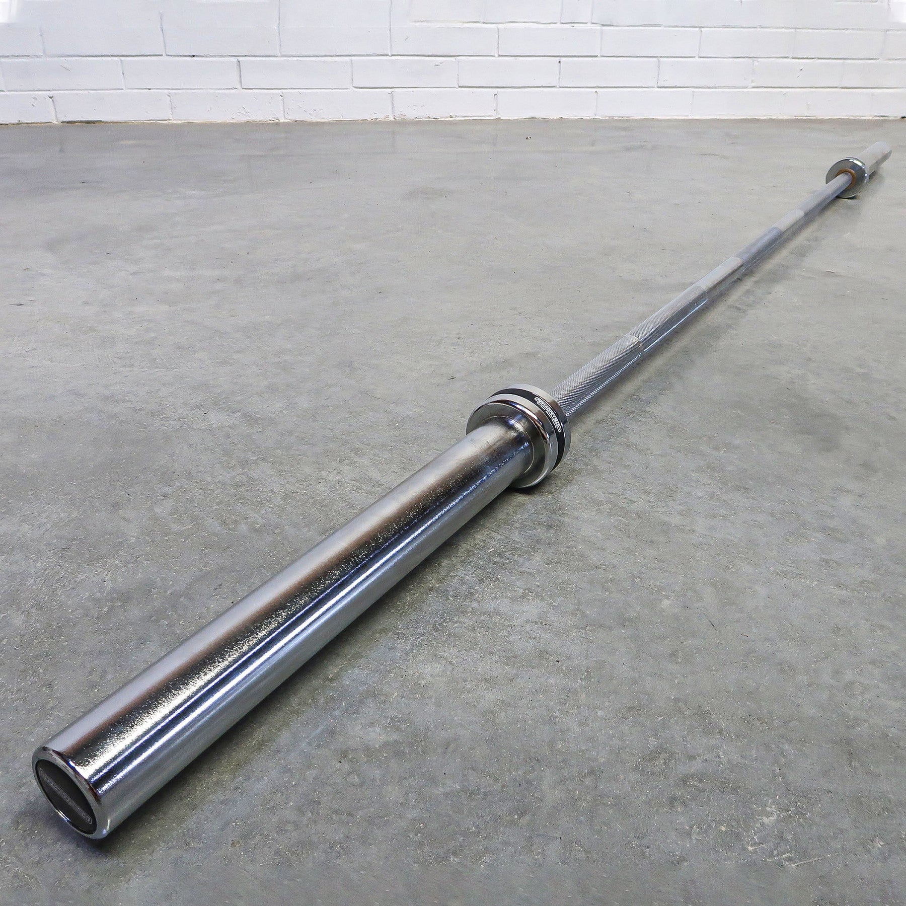 Armortech 7ft Olympic Barbell 700lbs - Image 9