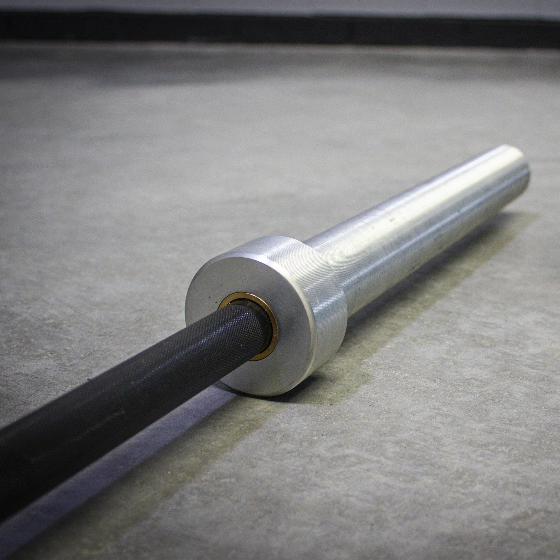 Armortech V2 7ft Performance Barbell 20kg - Image 8